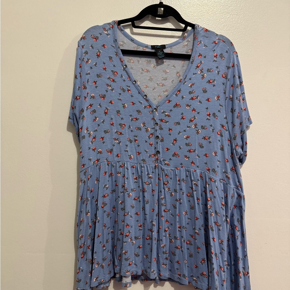 Chic Blue Floral Blouse